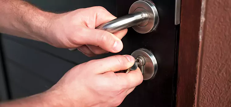 Door Closer Repair & Installation New Rochelle